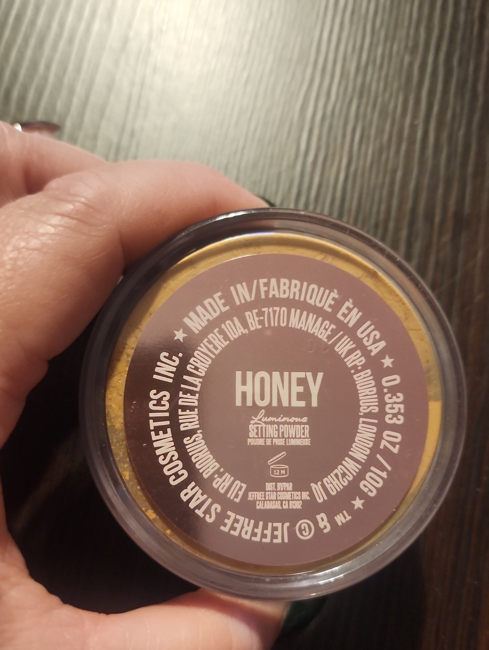 Setting Powder In Honey